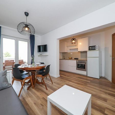 Apartmani Maestral Dobropoljana Dış mekan fotoğraf