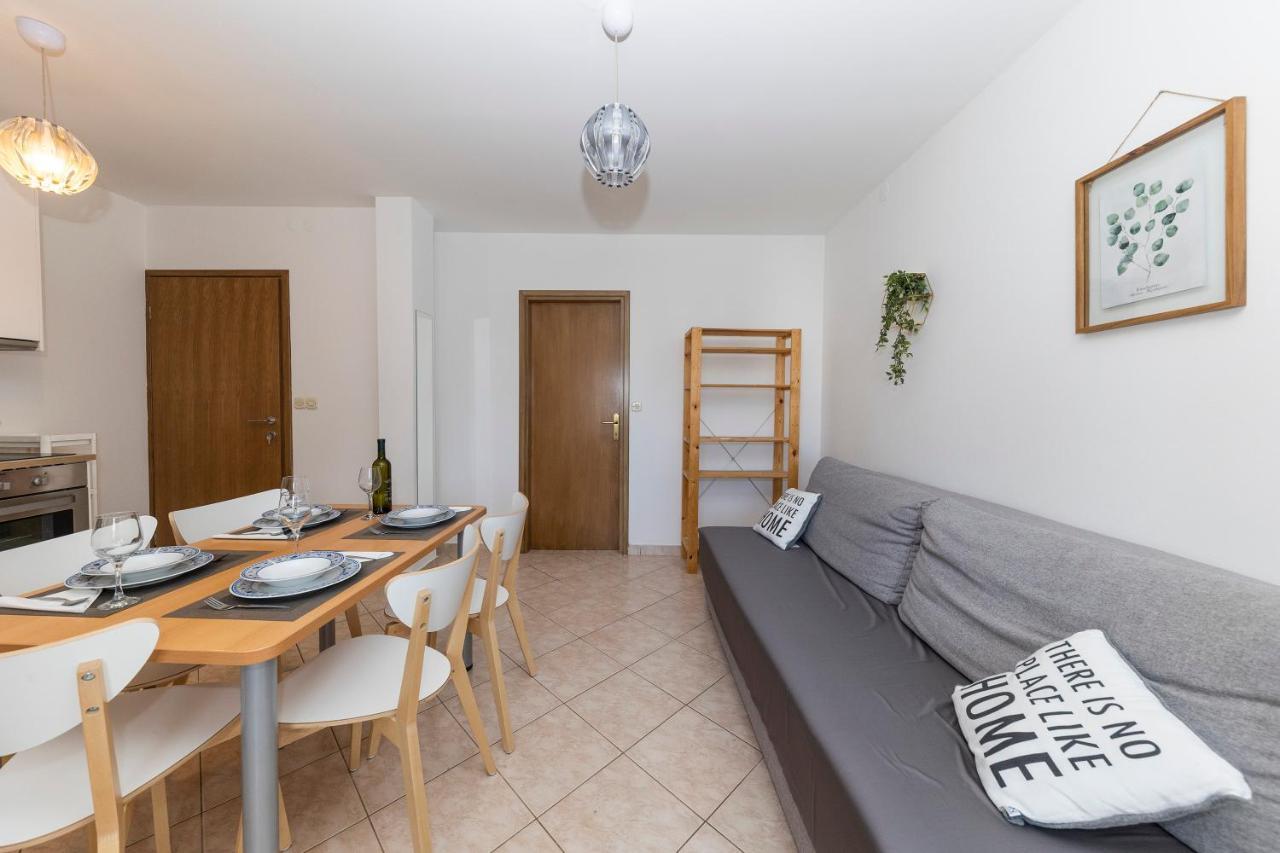 Apartmani Maestral Dobropoljana Dış mekan fotoğraf